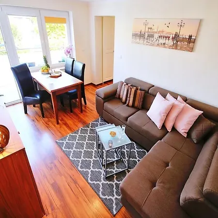 Lejlighed Comfortable 3-room Close To The Sea