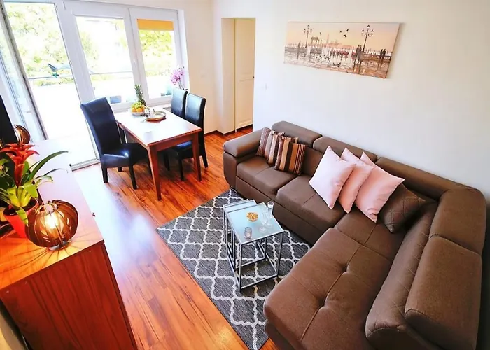 Διαμέρισμα Comfortable 3-room Close To The Sea