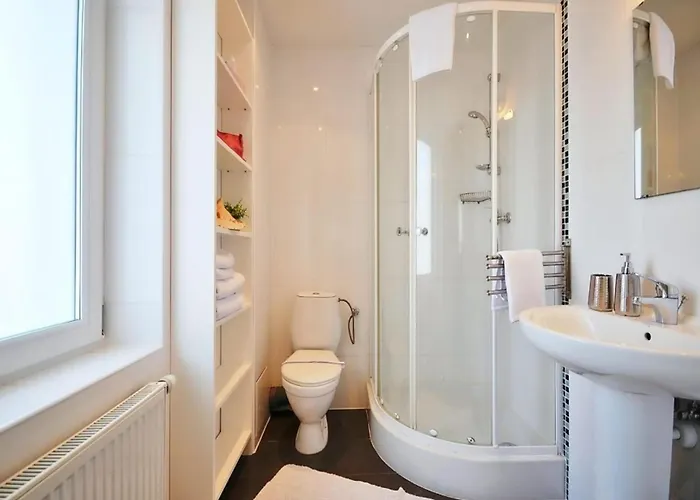 Comfortable 3-room Close To The Sea Διαμέρισμα *